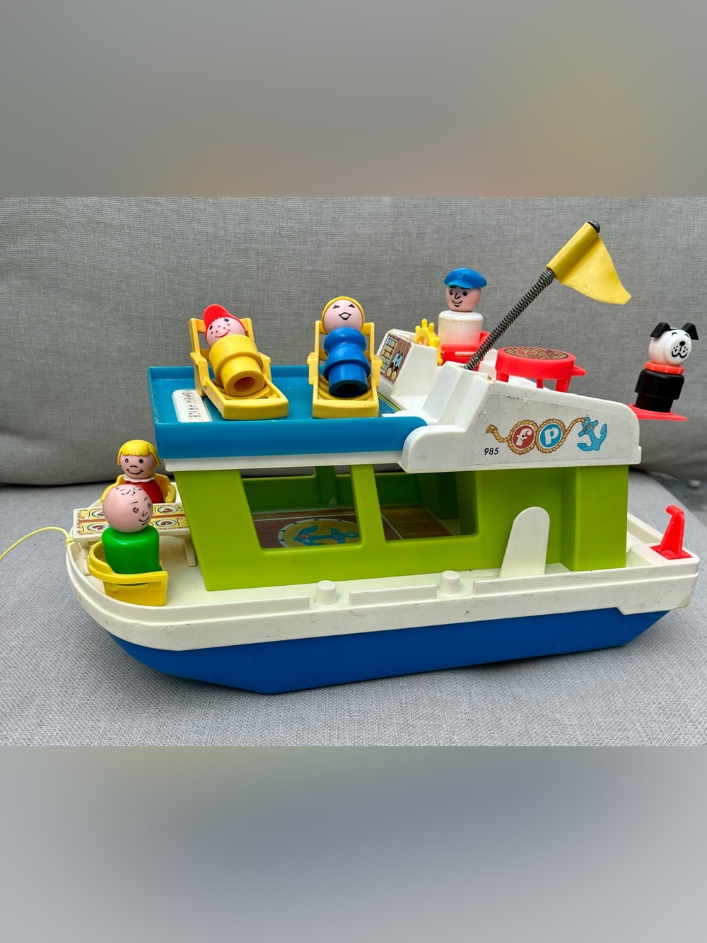 FISHER-PRICE - LITTLE PEOPLE PLAY FAMILY HOUSEBOAT - VINTAGE COLLECTIBLE